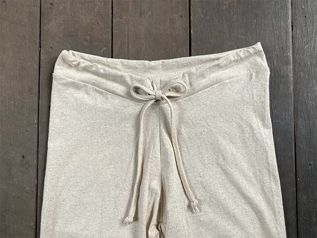 asana ヘンプ リネン コットン ストレッチ トレンカ・きなり