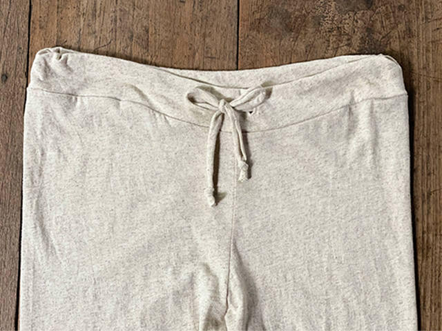 asana ヘンプコットン 薄手 レギンス・きな