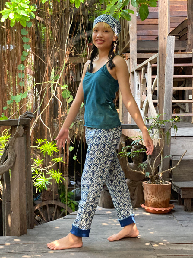 asana HEMP100% ガーゼ ハニカム柄インディゴ抜染 もんぺ パンツ