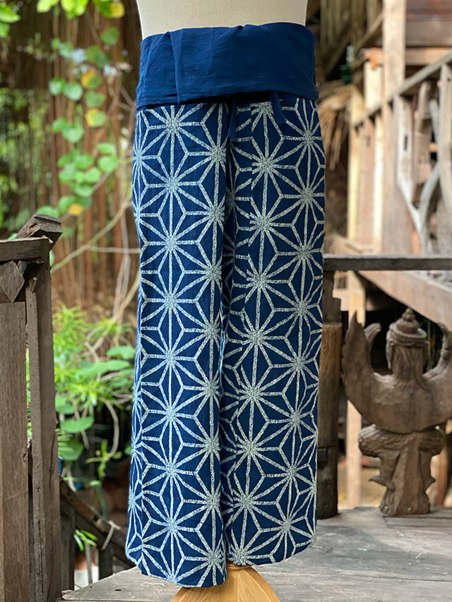 asana HEMP100% 大麻柄 インディゴ抜染 タイパンツ【パヤカ オンライン