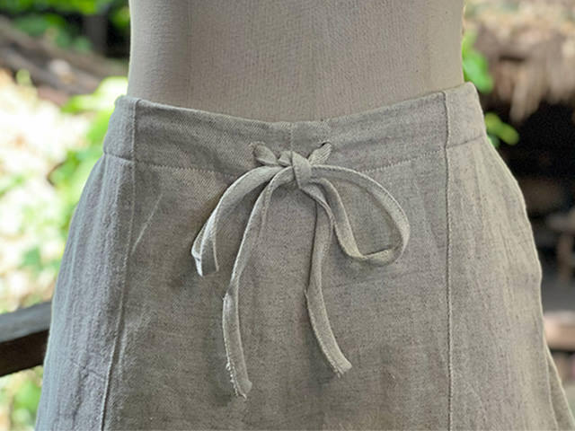 asana HEMP100% 厚手 ショート パンツ・きなり