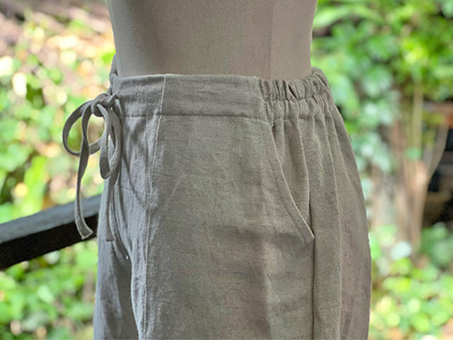 asana HEMP100% 厚手 ショート パンツ・きなり