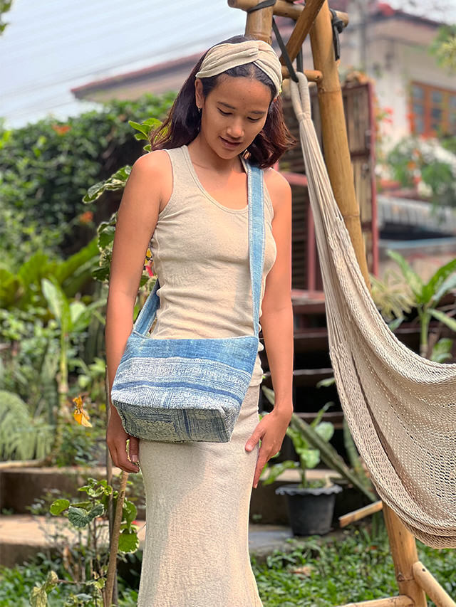 Textile Studio 羽65 草木染め バッグ Textile Studio 羽65 草木染め バッグ 草木染め A4トートバッグ