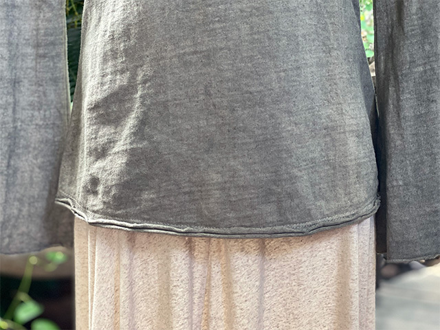 asana 厚手 フレアースリーブ・草木染め