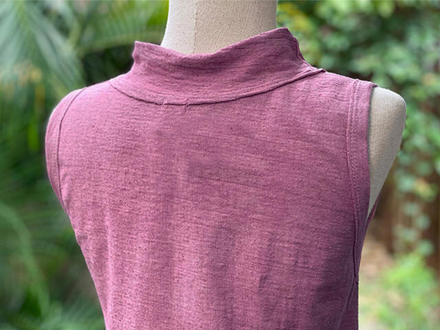 asana ヘンプコットン 厚手 ハイネック チュニック・草木染め