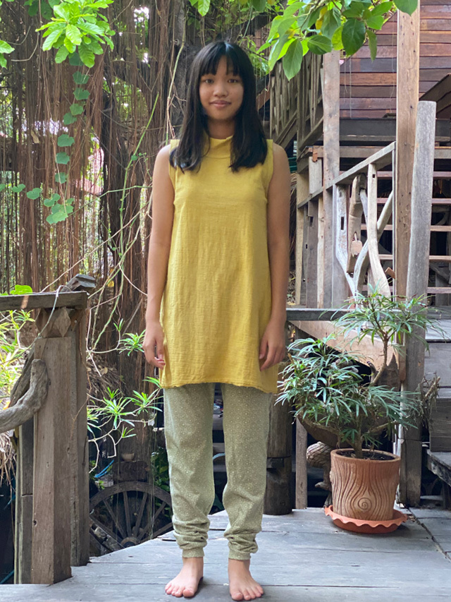 asana ヘンプコットン ハイネック チュニック・草木染め【パヤカ