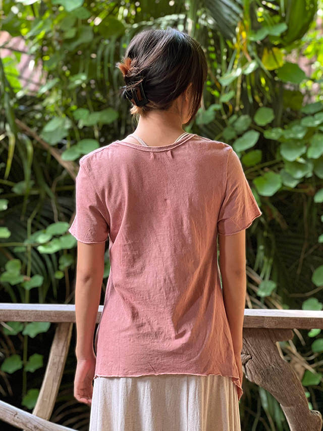 asana ヘンプコットン 薄手 Vネック Tシャツ・草木染め【パヤカ