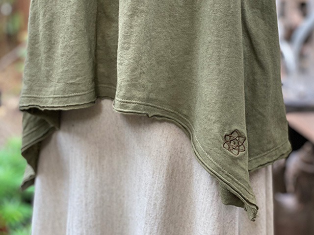 asana ヘンプコットン 薄手 三つ編み キャミソール・草木染め