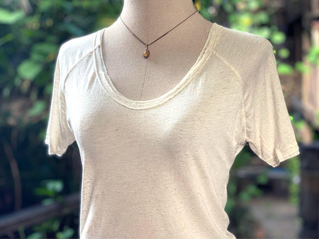 asana ヘンプコットン テロテロ Ｖネック Tee・きなり