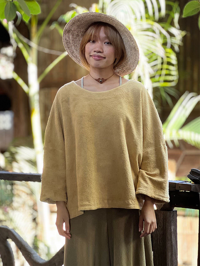 A  新品未使用  うさと  ヘンプ コットン 手織り  草木染 asana ヘンプコットン 厚手 スクエア ポーチ・草木染め【パヤカ