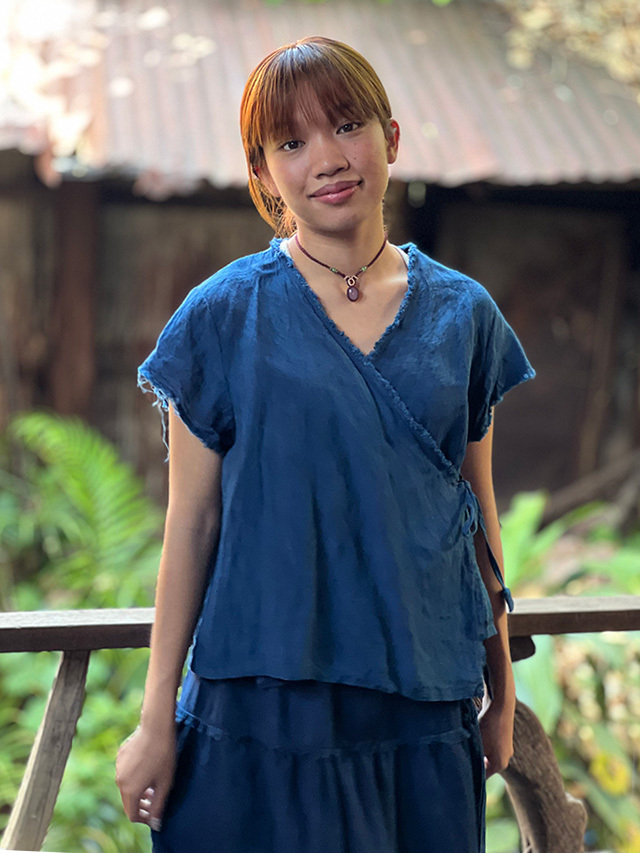 【ほぼ未使用品】asana HEMP100%草木染めフリンジカシュクールブラウス asana HEMP100% フリンジ カシュクール ブラウス・草木染め