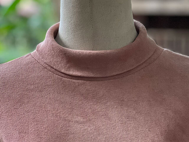 asana ヘンプコットン リブ NEW ハイネック・きなり