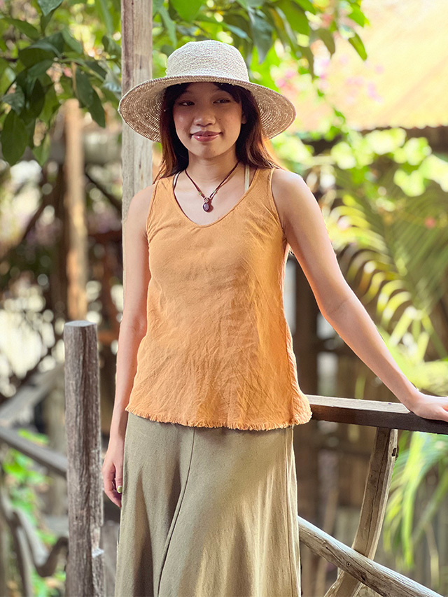 seed and soil アーサナトップス　Asana tops asana 麻100% 薄手 バイアス タンクトップ・草木染め【パヤカ