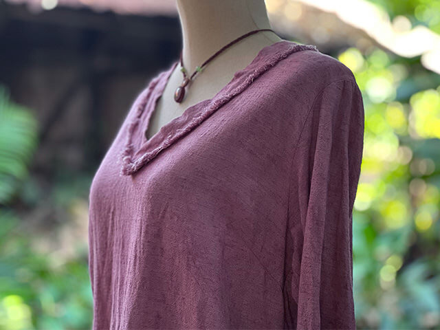 asana HEMP100% Vネック ブラウス・草木染め