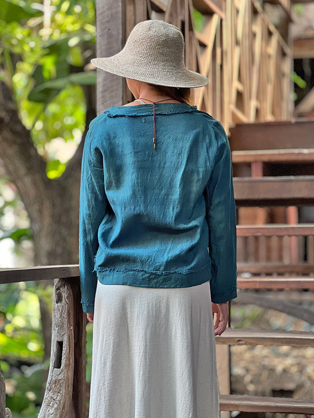 asana HEMP100% Vネック ブラウス・草木染め【パヤカ オンラインショップ】