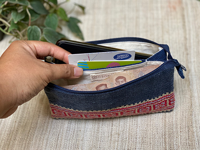 asana HEMP100% 古布 手刺繍 ポーチ【パヤカ オンラインショップ】