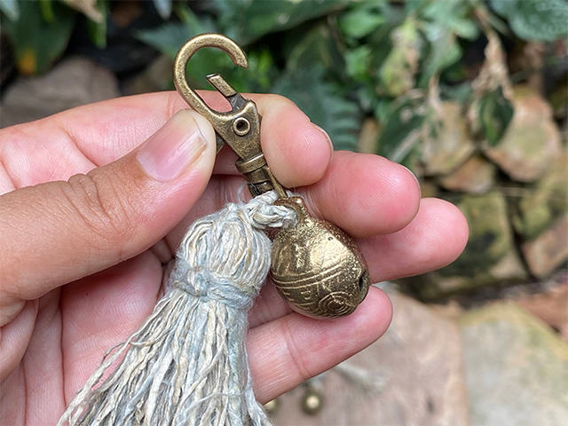 asana HEMP100% 鈴付き キーホルダー