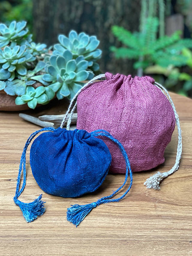 asana HEMP100% 手織り 巾着袋・草木染め【パヤカ オンラインショップ】