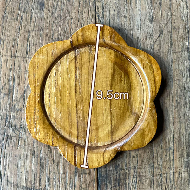 WOOD 花形の皿