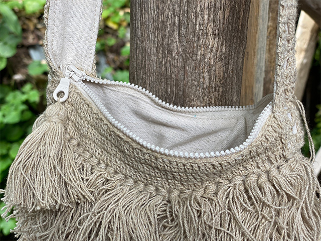 HEMP100% ふさふさ ショルダーバッグ