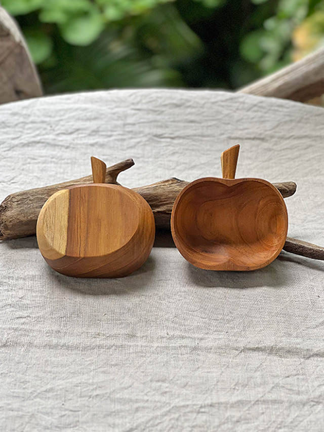 チークWOOD りんご型 小皿【パヤカ オンラインショップ】