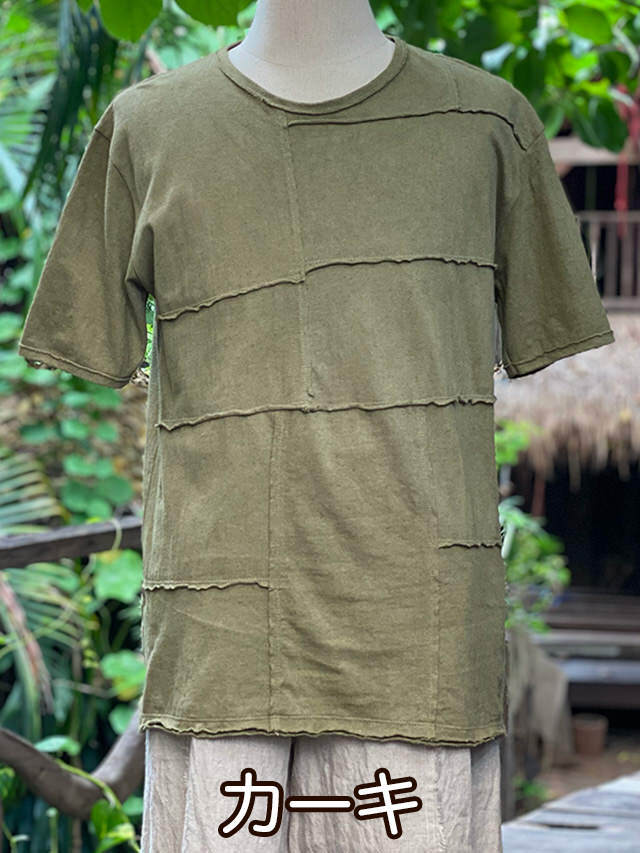 カーキ