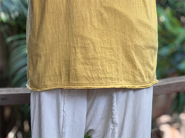 asana ヘンプコットン 薄手 メンズ Tee・草木染め