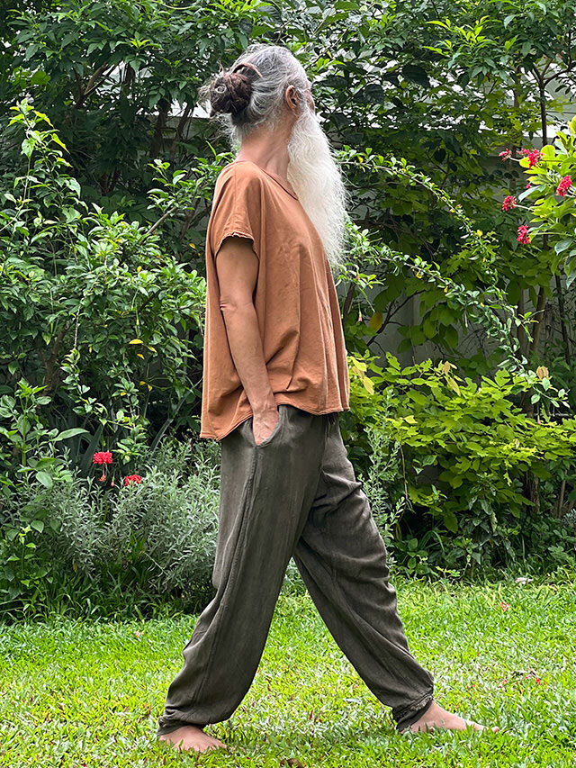 asana ヘンプコットン 薄手 ゆったり Tee・草木染め【パヤカ