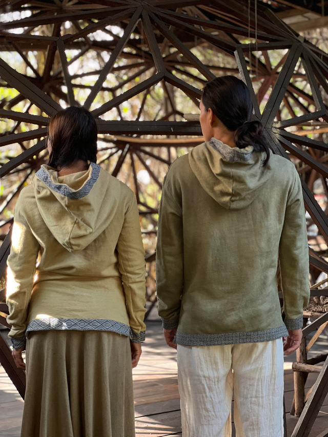 asana ヘンプコットン ふかふか ゆったり フード パーカー・草木染め  