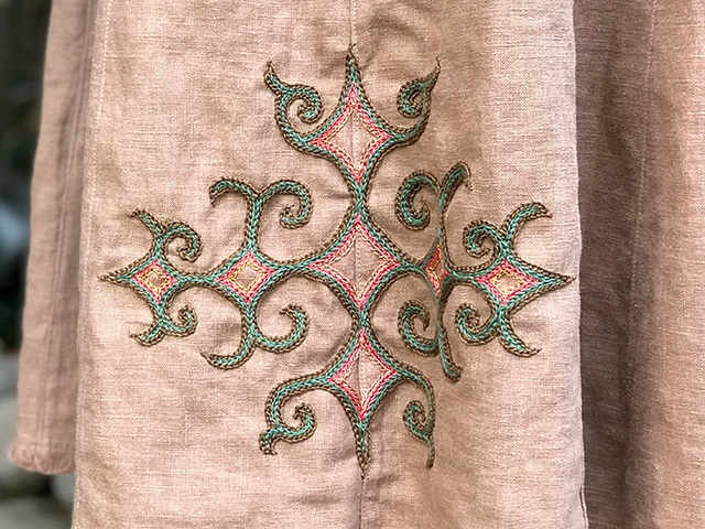 asana × OLie HEMP100% 切り替え スカート・アイヌ刺繍【パヤカ