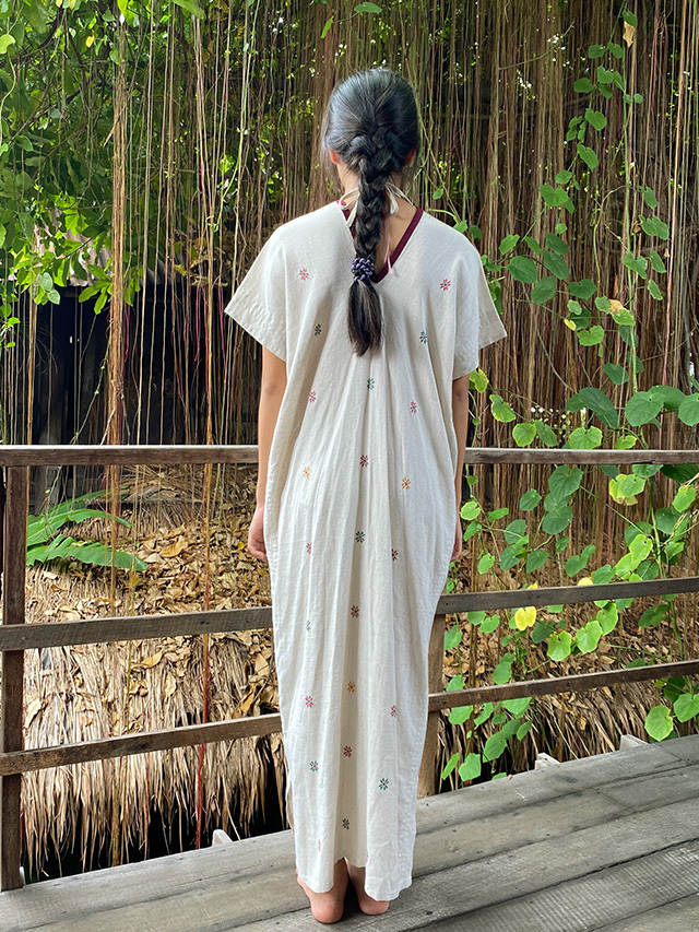 Hemp100 ヤオ族 手縫い 手刺繍 貫頭衣 ロング ワンピース パヤカ オンラインショップ Hemp100 ヤオ族 手縫い 手刺繍 貫頭衣 ロング ワンピース パヤカ オンラインショップ