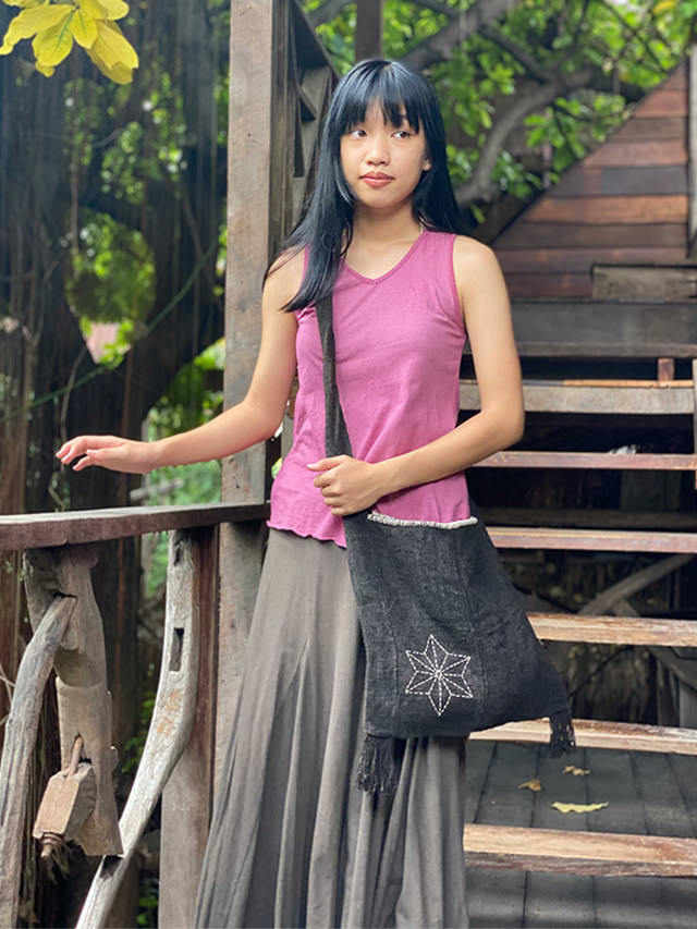 HEMP100% 麻柄手刺繍 手織り手縫い 縄文 ショルダーバッグ・草木染め