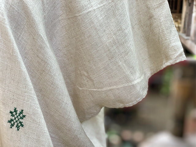 HEMP100% ヤオ族 手縫い手刺繍 貫頭衣