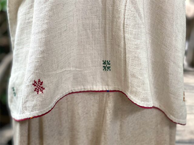 HEMP100% ヤオ族 手縫い手刺繍 貫頭衣