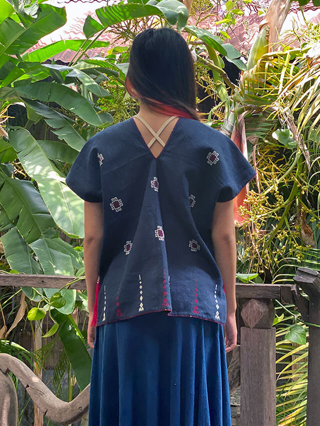 HEMP100% ヤオ族 手縫い手刺繍 タッセル付き 貫頭衣【パヤカ