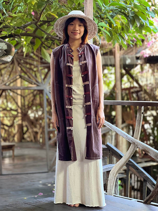 HEMP100% 手刺繍 ノースリーブ ジャケット【パヤカ オンラインショップ】