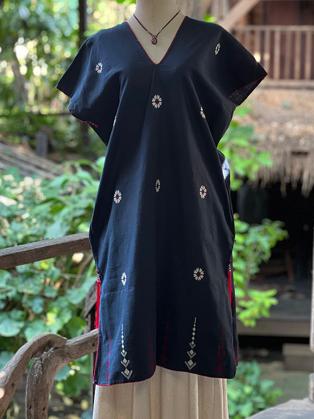 HEMP100% ヤオ族 手縫い手刺繍 貫頭衣 ワンピース (1点もの)【パヤカ