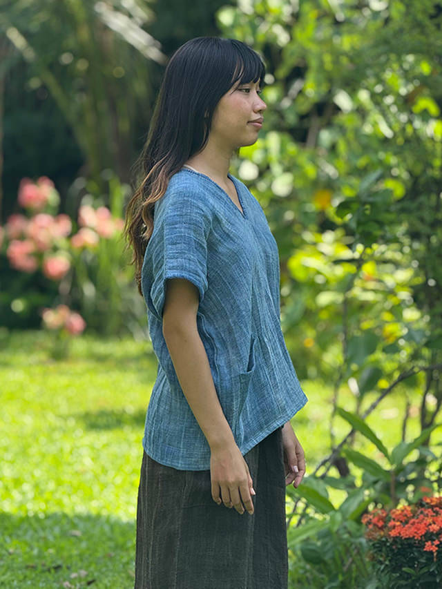 HEMP100% 手織り手刺繍 ポケット付き 貫頭衣・草木染め ソフト仕上げ