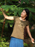 asana スリムTee・草木染め 片面抜染