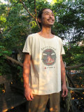 asana メンズ プリントTee