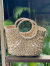 自然素材の編みバッグ