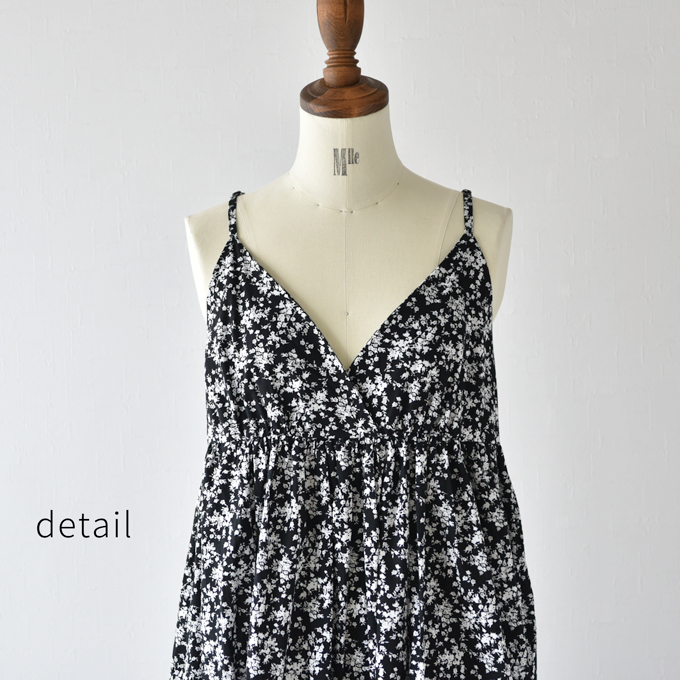 マタニティ ワンピース 夏 マキシ ロング キャミワンピ 花柄 黒 ブラック パールズ Pearls