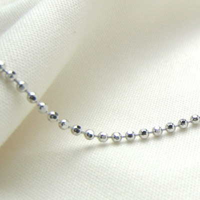 ホワイトゴールドカットボール40cm1.5mmアップ