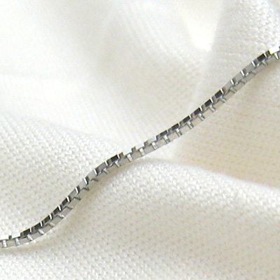 ホワイトゴールドベネチアン40cm1.0mmアップ