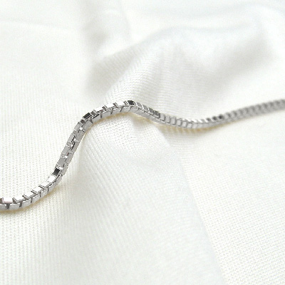 ホワイトゴールドベネチアン40cm1.2mmアップ