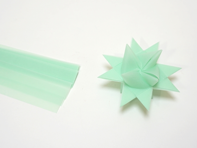 【1097】フレーベルの星用ペーパー/1.5cm×44cm　/20枚入/ライトグリーン