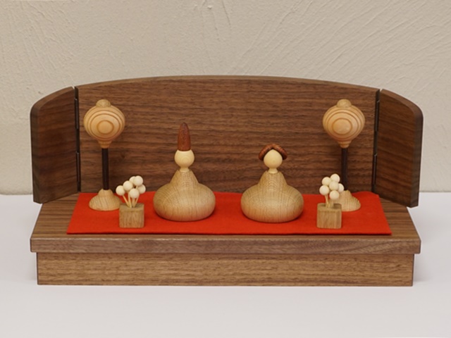 【新品・未使用】三浦木地　雛人形 三浦木地さんの雛人形 ひなセット ・ミニは在庫限りです 製造も昨年