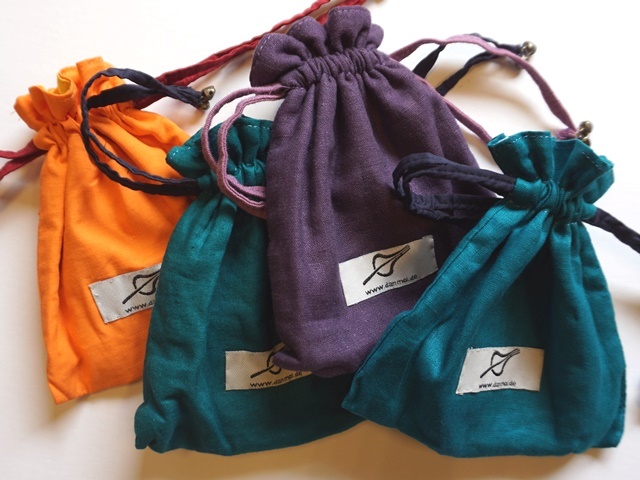 鈴付き巾着袋口琴