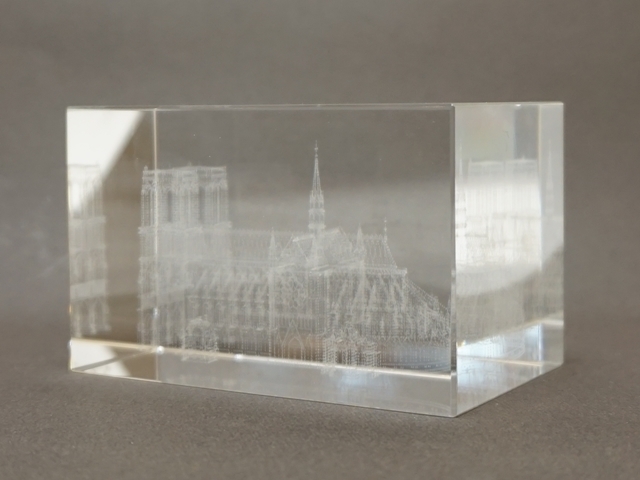 日産 スカイライン 3D クリスタルアート