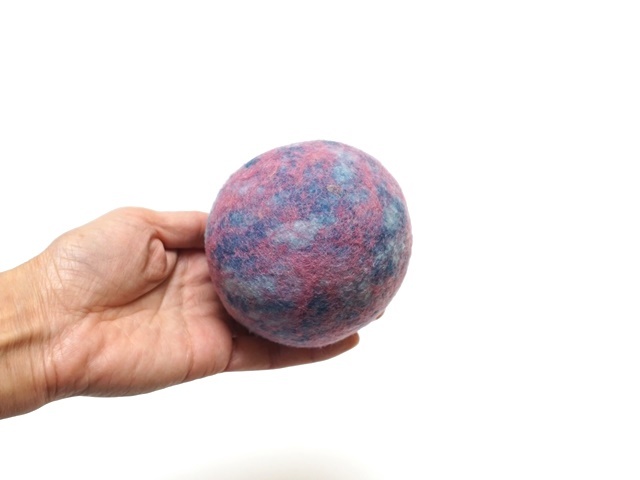 フェルトボール